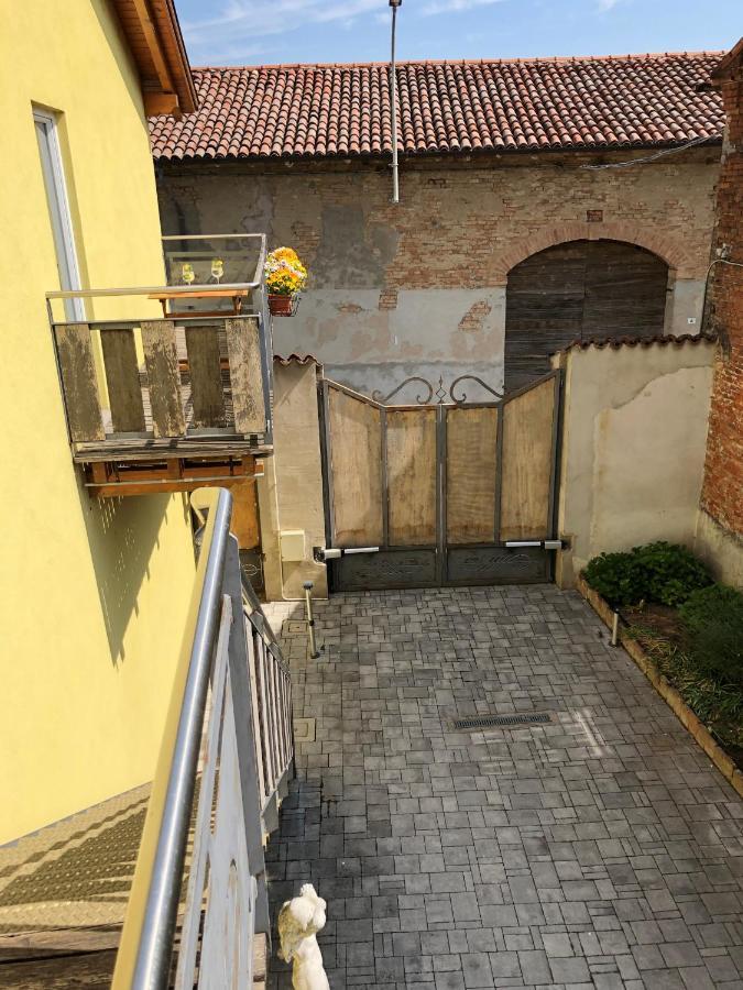 Appartamento Incantevole Con Parcheggio Privato Casteldidone Esterno foto