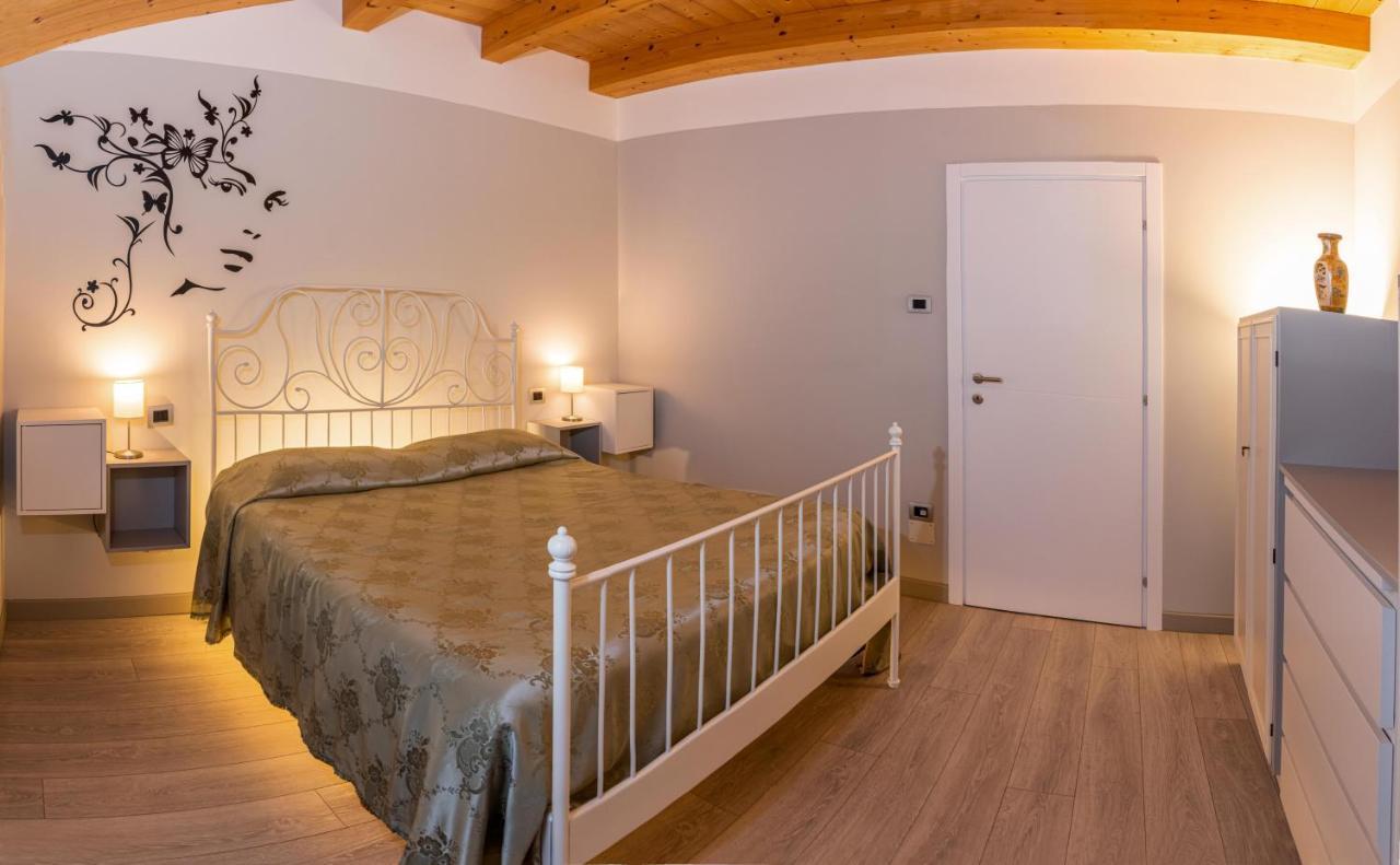Appartamento Incantevole Con Parcheggio Privato Casteldidone Esterno foto